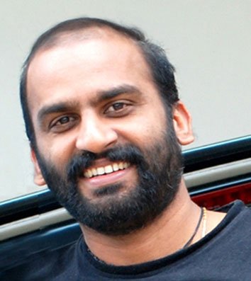 Satheesh Vellinezhi