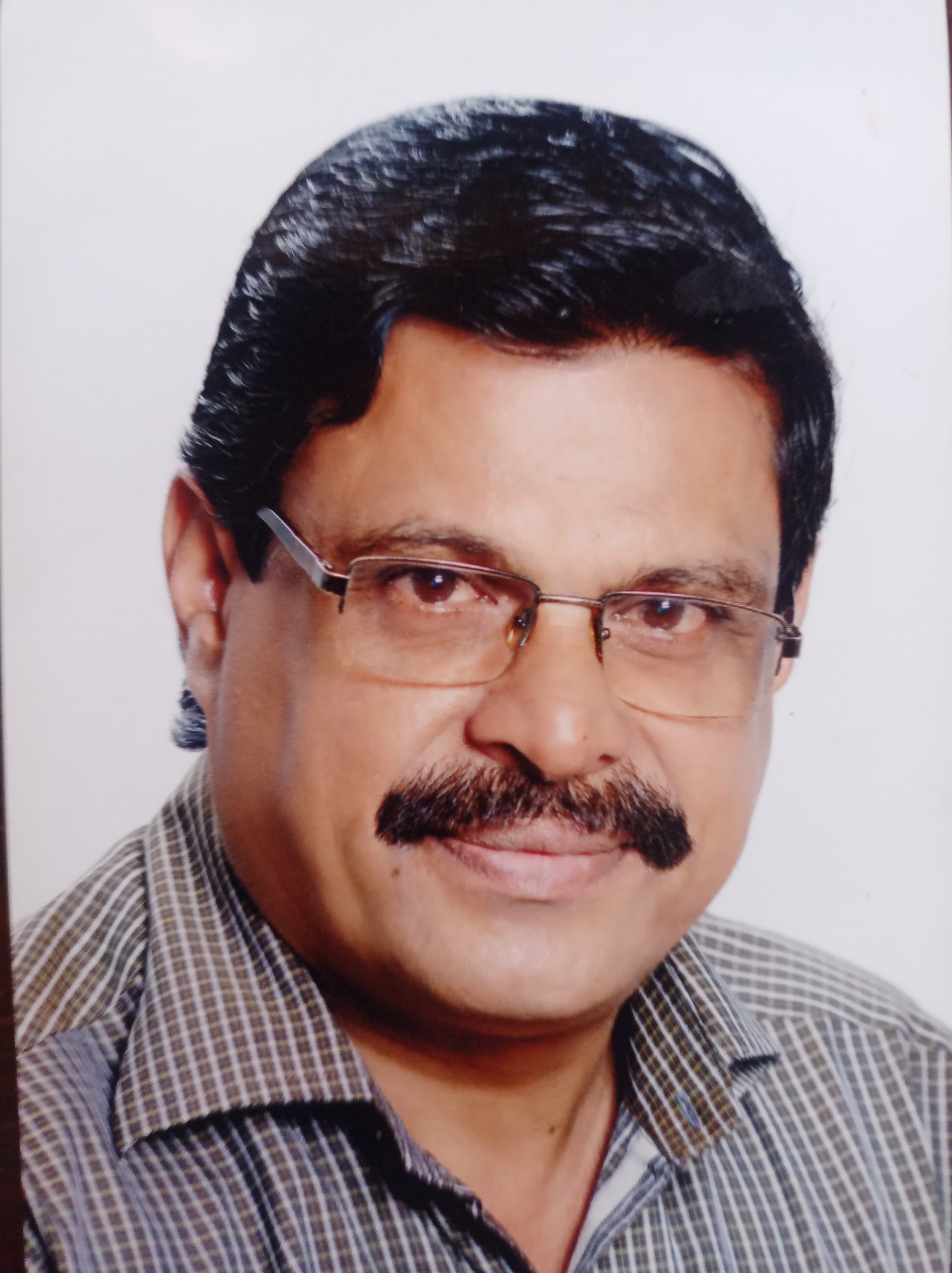 Alex Mannoor